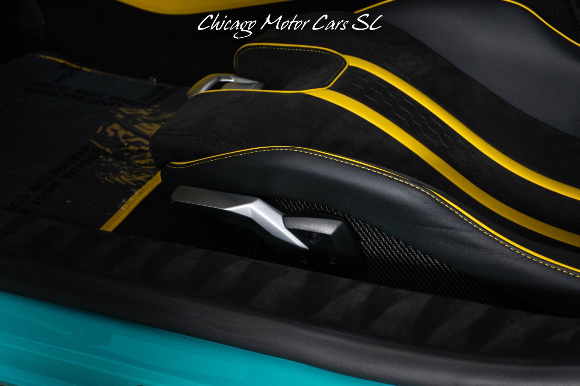 Used 2024 Lamborghini Huracan Tecnica RWD image 25