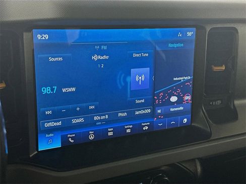 Used 2021 Ford Bronco Badlands image 17