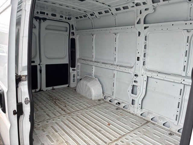 Used 2026 RAM ProMaster 2500 w/ Convenience Group FWD image 9