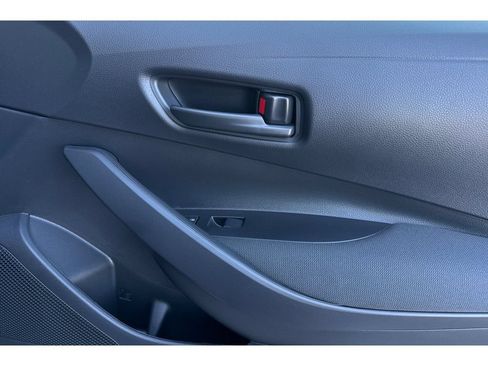 New 2026 Toyota Corolla LE FWD image 18