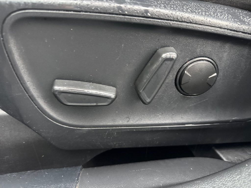 Used 2024 Ford Escape Active FWD image 30
