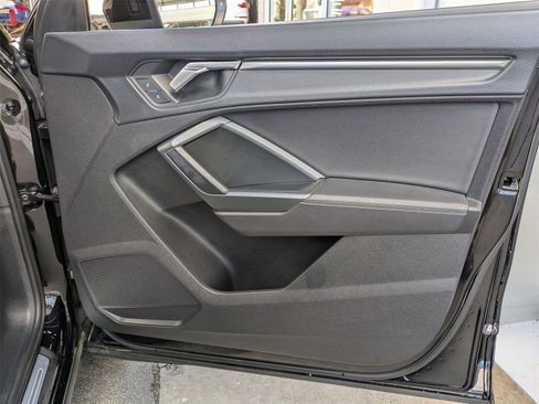 Used 2025 Audi Q3 2.0T Premium w/ Convenience Package image 20