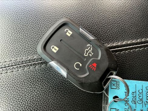 Used 2019 GMC Terrain SLE w/ Driver Convenience Package AWD/4WD image 33