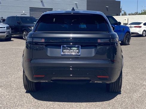New 2026 Land Rover Range Rover Velar Dynamic SE image 18