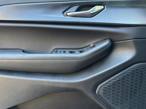 New 2025 Jeep Grand Cherokee Laredo image 10