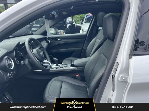 Used 2022 Alfa Romeo Stelvio Ti w/ Active Assist Plus Package image 11