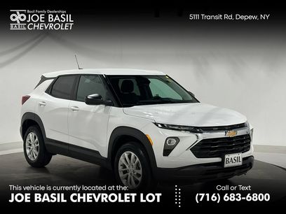 Used 2025 Chevrolet TrailBlazer LS w/ LS Convenience Package