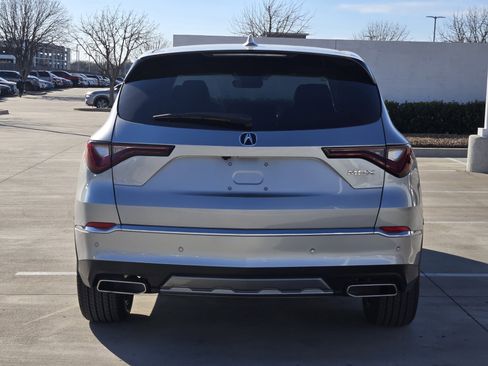 Certified 2026 Acura MDX w/ Technology Package image 15