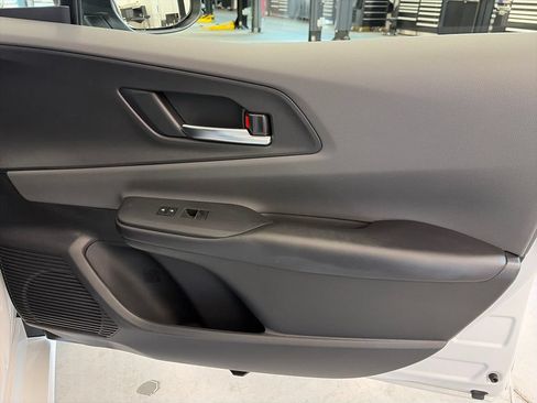 Used 2024 Toyota Prius XLE AWD/4WD image 22