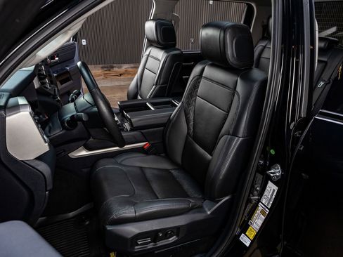 Used 2024 Toyota Tundra Limited w/ TRD Off-Road Package image 29