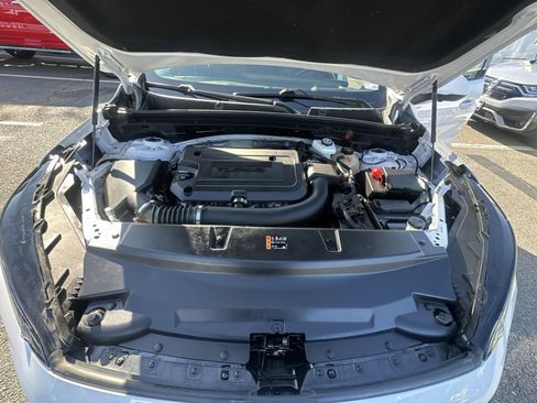 Used 2024 Buick Envision Preferred AWD/4WD image 34