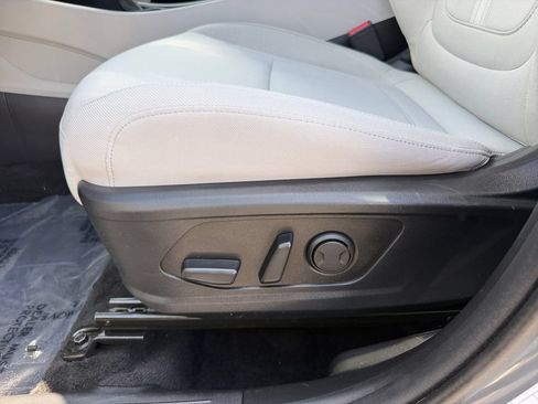 Used 2025 Hyundai Tucson SEL AWD/4WD image 17