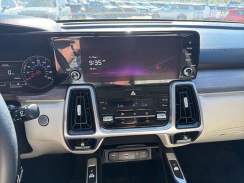 Certified 2023 Kia Sorento X-Line EX AWD/4WD image 15