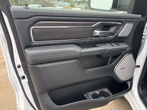 New 2026 RAM 1500 Laramie AWD/4WD image 20
