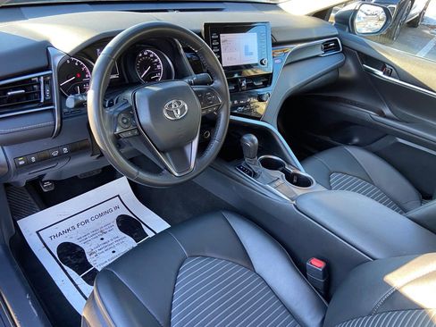 Used 2024 Toyota Camry SE image 21