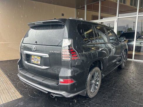 Certified 2023 Lexus GX 460 Premium w/ Accessory Package AWD/4WD image 3