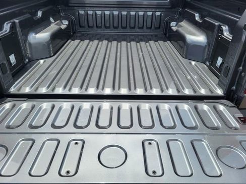 New 2026 Ford Maverick XL image 15