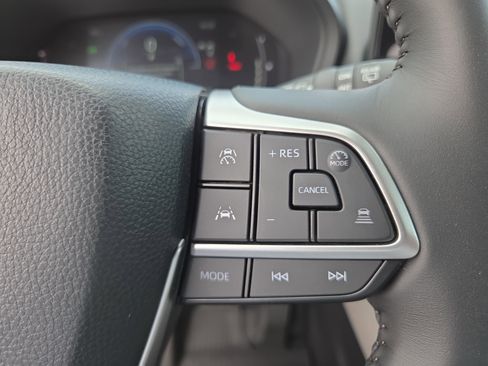 Certified 2026 Toyota Grand Highlander AWD Hybrid image 27