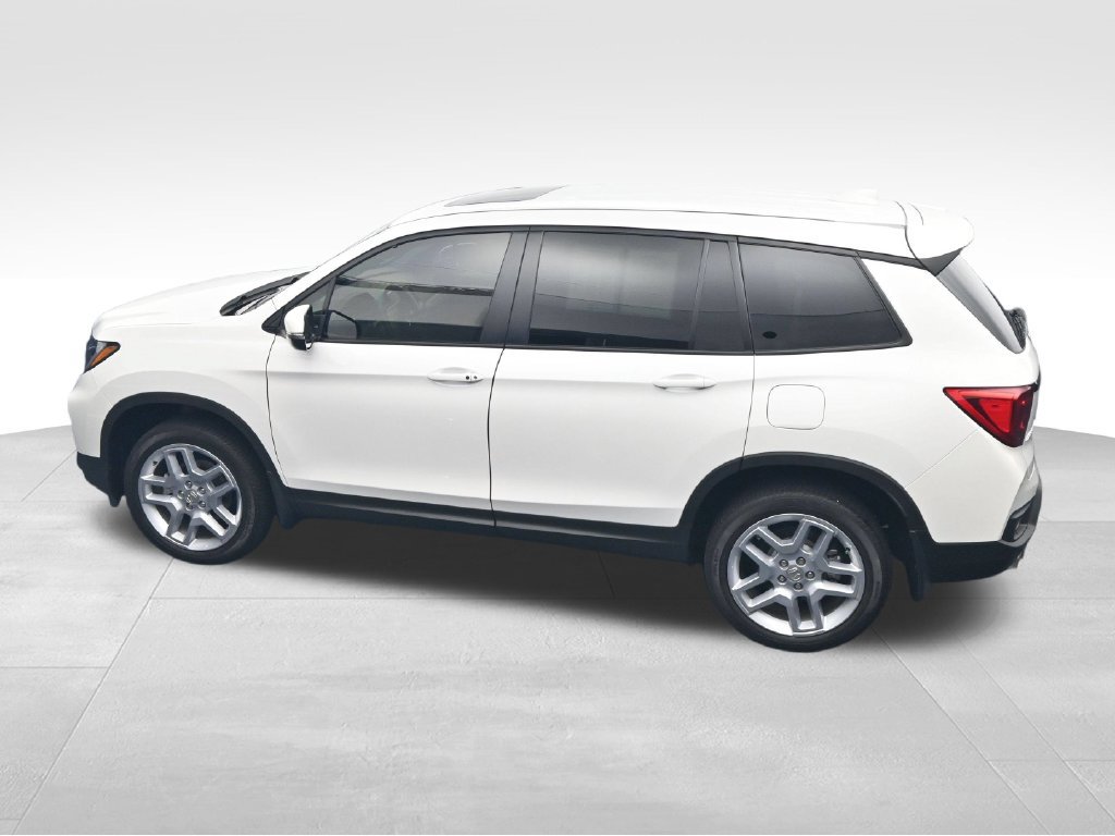 Used 2024 Honda Passport EX-L image 46