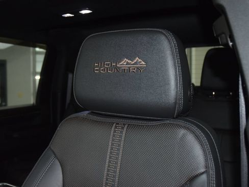 Used 2024 Chevrolet Silverado 3500 High Country w/ High Country Premium Package AWD/4WD image 44