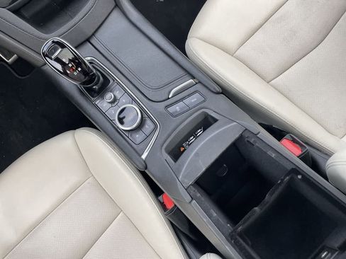 Certified 2023 Cadillac XT6 Sport w/ Technology Package image 29