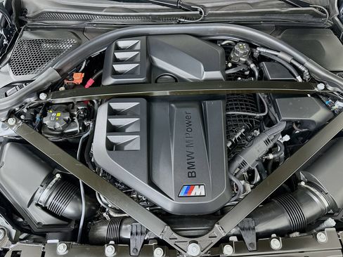 Used 2026 BMW M2 w/ Lighting Package RWD image 13