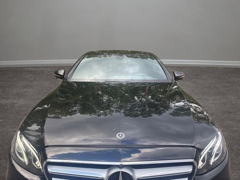 Used 2019 Mercedes-Benz E 450 4MATIC Sedan image 28