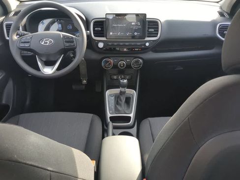 New 2026 Hyundai Venue SE FWD image 16