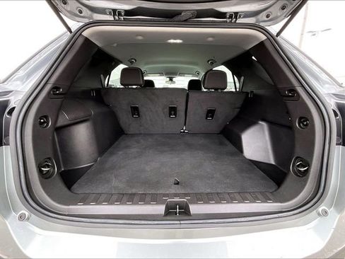 Used 2024 Chevrolet Equinox LS w/ LS Convenience Package image 26