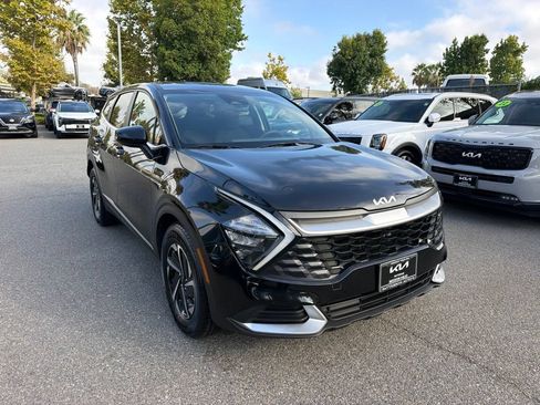 Used 2023 Kia Sportage LX FWD image 10