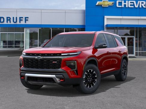 New 2026 Chevrolet Traverse Z71 w/ Driver Confidence Package AWD/4WD image 6