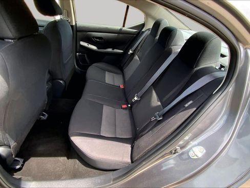 Used 2025 Nissan Sentra SV FWD image 20
