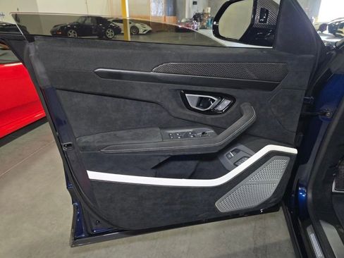 Used 2024 Lamborghini Urus Performante image 87