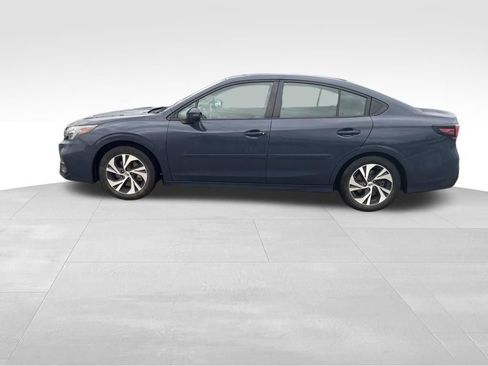 Used 2024 Subaru Legacy Premium AWD/4WD image 2