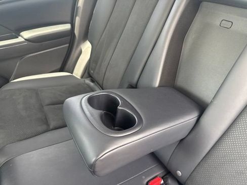 Used 2025 Mitsubishi Eclipse Cross SE AWD/4WD image 28