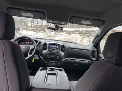 Used 2022 Chevrolet Silverado 2500 Custom w/ Custom Convenience Package image 23