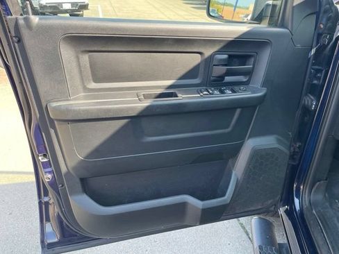 Used 2018 RAM 1500 Express AWD/4WD image 21