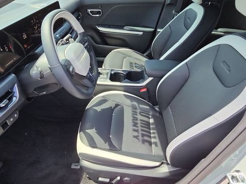 New 2026 Kia K4 GT-Line FWD image 5