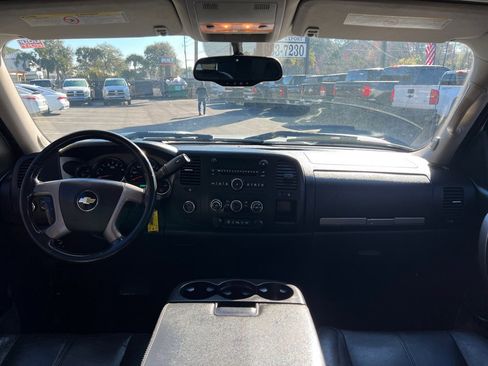 Used 2013 Chevrolet Silverado 3500 LT w/ Convenience Package image 19