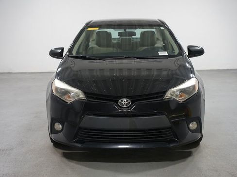 Used 2014 Toyota Corolla LE image 2