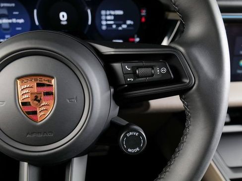 New 2026 Porsche Macan 4S Electric image 24