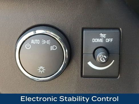 Used 2024 GMC Savana 2500 w/ Driver Convenience Package image 8