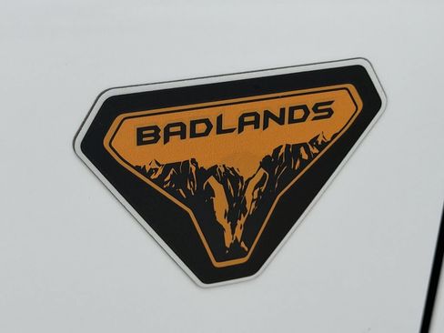 Used 2024 Ford Bronco Badlands AWD/4WD image 11