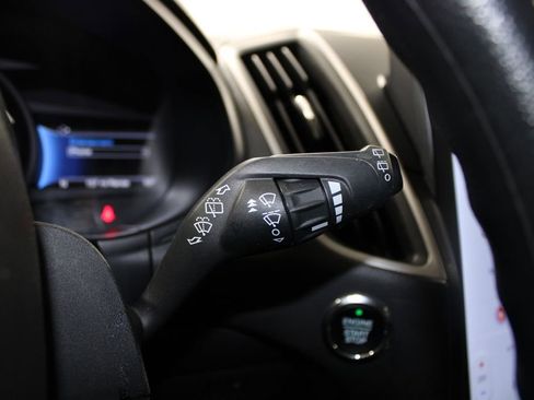 Used 2022 Ford Edge SE w/ Black Appearance Package image 36