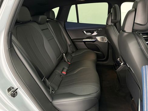 New 2026 Mercedes-Benz EQE 320 4MATIC SUV image 25