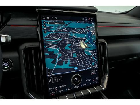 New 2026 GMC Acadia AT4 w/ Luxury Package AWD/4WD image 15