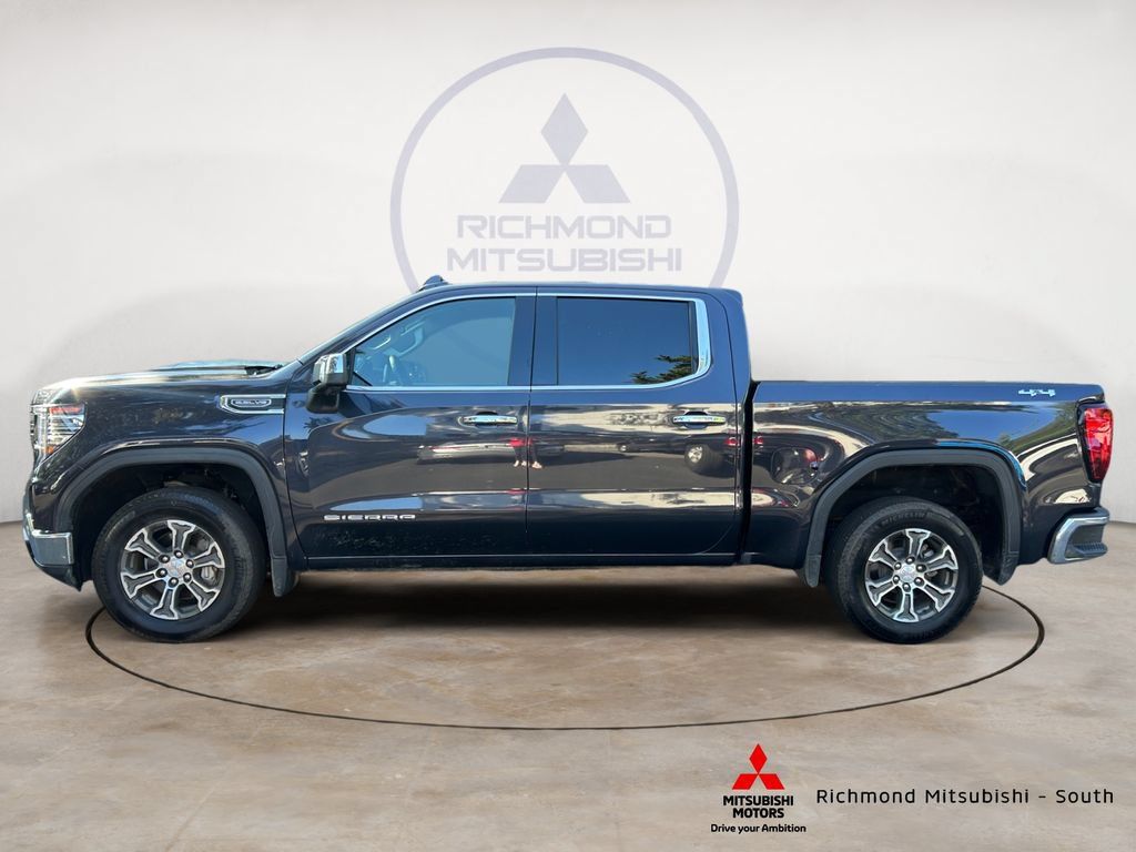 Used 2025 GMC Sierra 1500 SLT AWD/4WD image 6