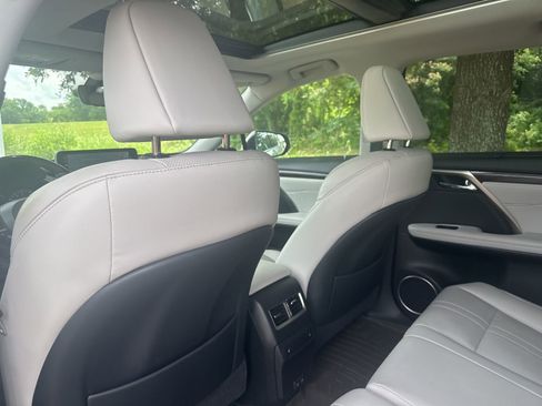 Used 2022 Lexus RX 350 FWD w/ Luxury Package image 21