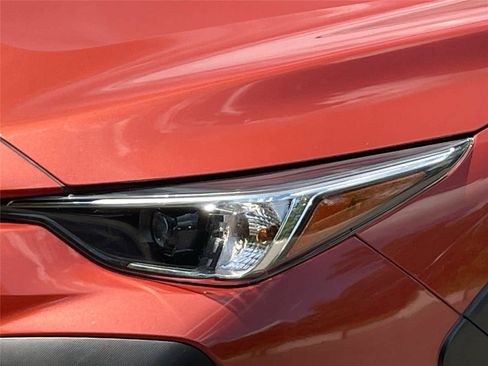 Certified 2024 Subaru Crosstrek 2.0i Premium AWD/4WD image 9