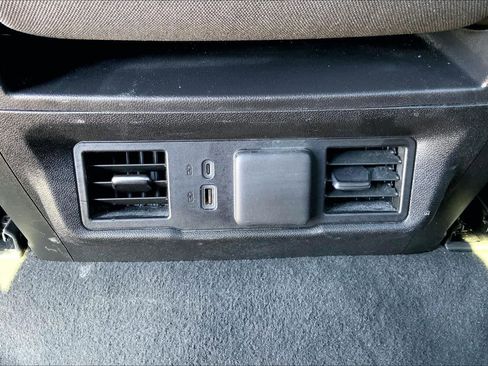 Used 2025 Chevrolet Silverado 2500 LT w/ Convenience Package AWD/4WD image 36